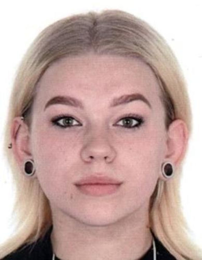 JABŁOŃSKA WIKTORIA