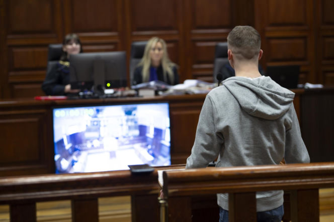 Wstrząsające kulisy zabójstwa Maćka w Warszawie. Po plecach leciała mu krew, mówił, że umrze