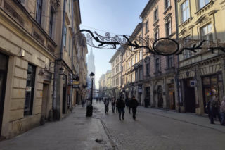 Trujące powietrze w Krakowie. Miasto na niechlubnym szczycie światowego rankingu