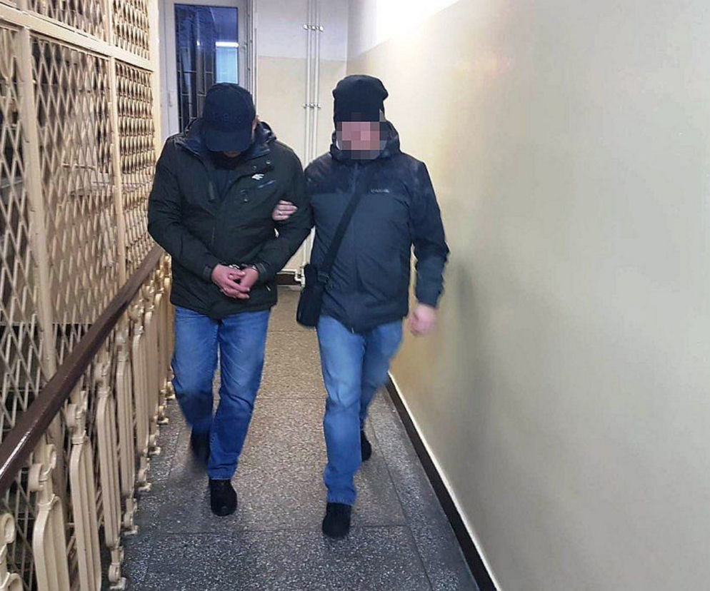 Gang plądrował mieszkania na Śródmieściu! Rabowali wszystko, co wpadło im w łapy