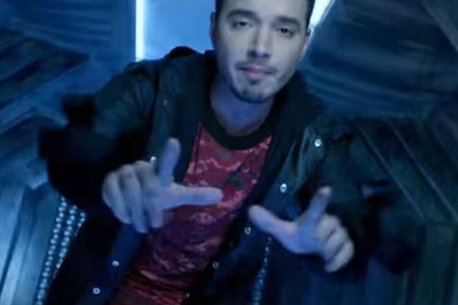 J Balvin w klipie do Ginza