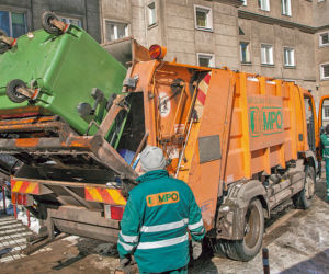 Śmieci dzielą stolicę