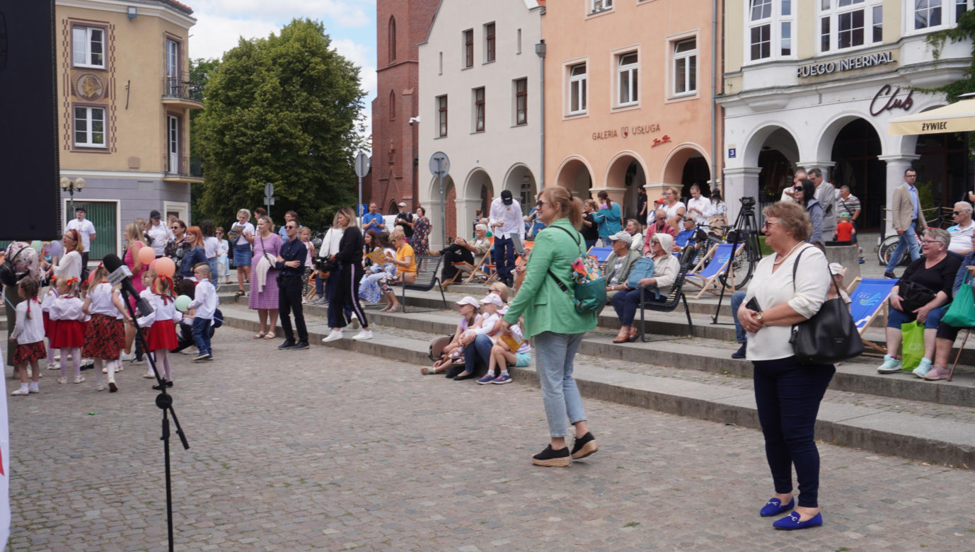 Dni Muzyki 2024  w Olsztynie. Stare Miasto opanowali miłośnicy tańca i śpiewu. Zobacz zdjęcia!
