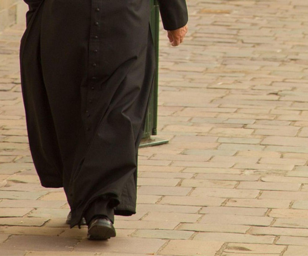 Ksiądz z Legnicy wpadł w ręce policji i stracił stanowisko
