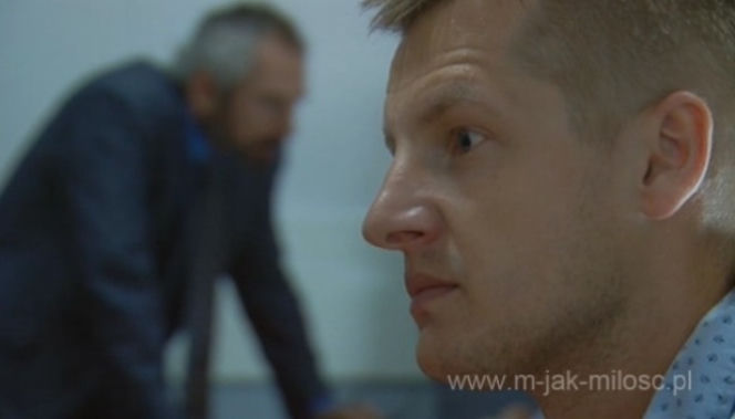 M jak miłość odc. 1016. Paweł Zduński (Rafał Mroczek)