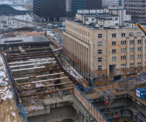 Łódzki Dom Kultury - wciąż jest częścią placu budowy