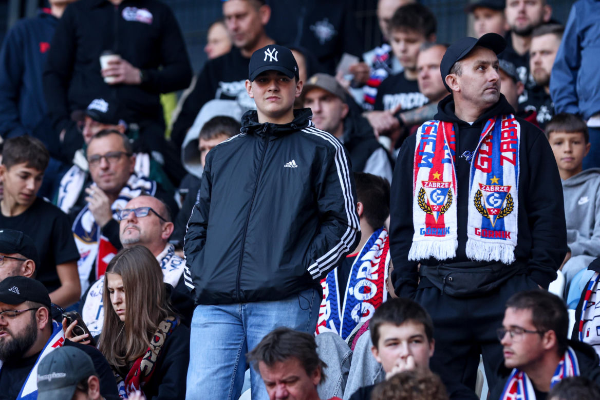 Zdjęcia kibiców i zawodników z derbów Górnego Śląska