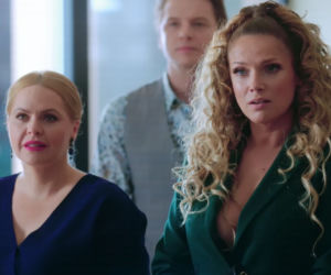 Przyjaciółki 17 odc. 206. Patrycja (Joanna Liszowska), Anka (Magdalena Stużyńska)