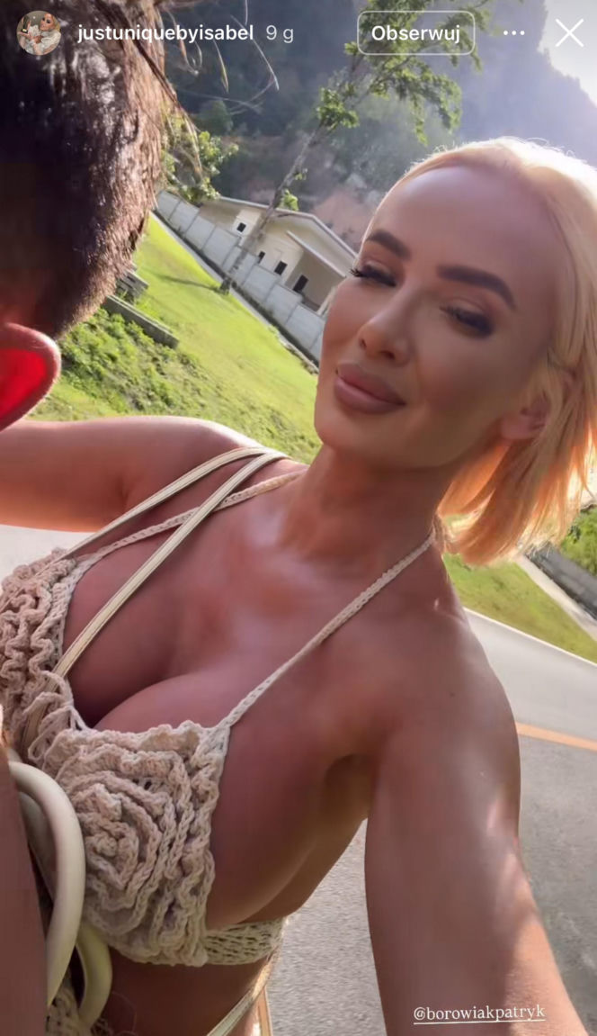 Gwiazdy witają nowy rok w bikini