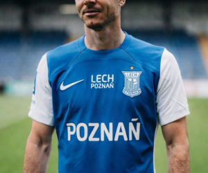 Robert Lewandowski w koszulkach różnych klubów