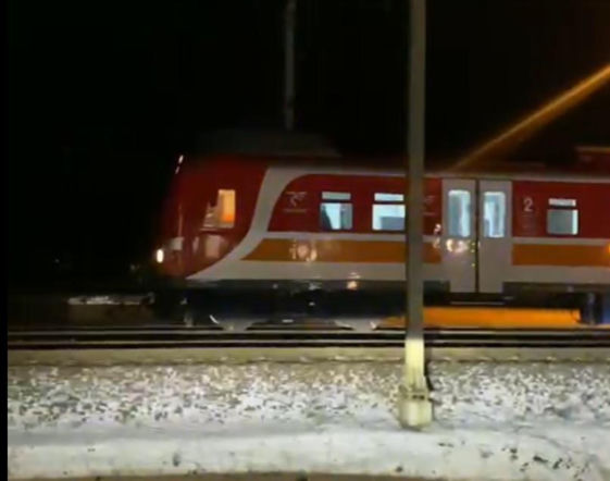 Śmiertelne potrącenie na torach w Lesznie. Trwa policyjne postępowanie