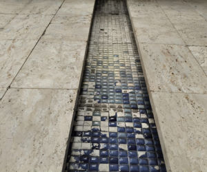 Mozaiki Wojciecha Fangora na dworcu Warszawa Śródmieście