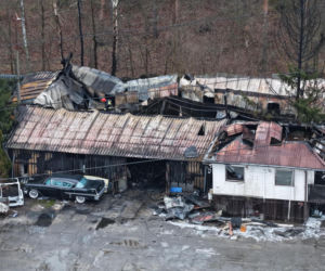 Potężny pożar hali w Warszawie. Wszystko spłonęło, zostały tylko zgliszcza