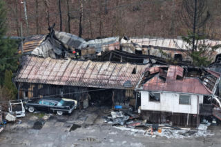 Potężny pożar hali w Warszawie. Wszystko spłonęło, zostały tylko zgliszcza
