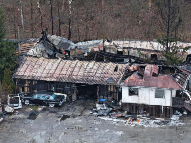 Potężny pożar hali w Warszawie. Wszystko spłonęło, zostały tylko zgliszcza