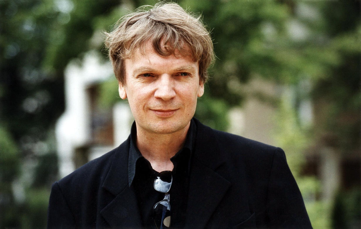 Grzegorz Ciechowski miał tylko grac na klawiszach. Tak Republika debiutowała na scenie