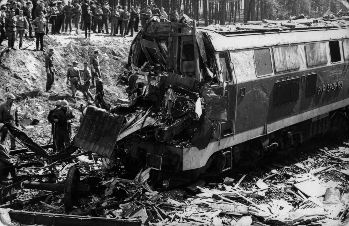 Katastrofa kolejowa w Otłoczynie. Koło Torunia zginęło 67 osób - archiwalne zdjęcia
