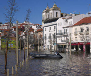 Zalana Portugalia wybrała prezydenta! Wybory mimo katalizmu