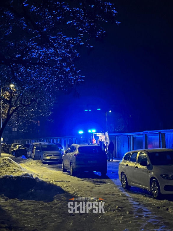 Dwa dni przed tragedią pozowali razem do zdjęcia. Dziś w mieszkaniu przy Bałtyckiej 3 nadal pracują śledczy