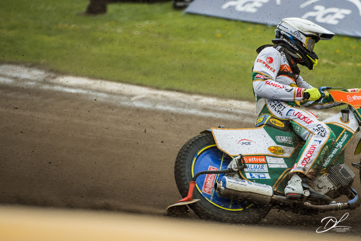 Powrót kibiców na Motoarenę. Tak fani przeżywali mecz Apatora Toruń z Włókniarzem Częstochowa