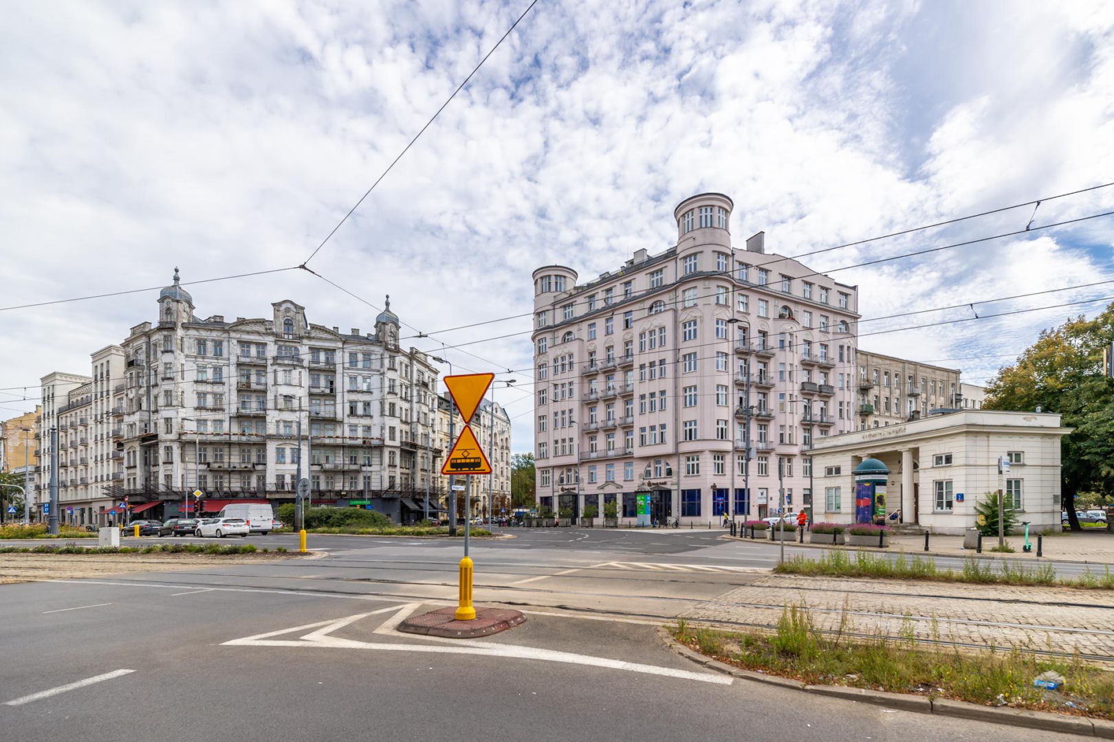 Kamienica przy Bagatela 15/ Klonowa. to projekt Władysława Marconiego