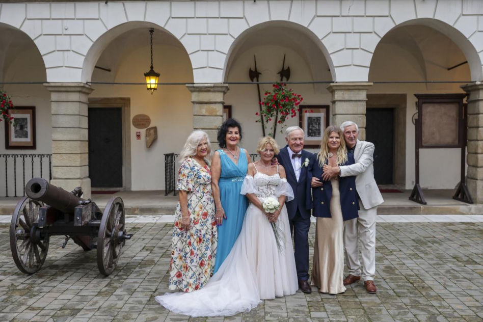 Ekipa "Sanatorium miłości" na ślubie Iwony i Gerarda
