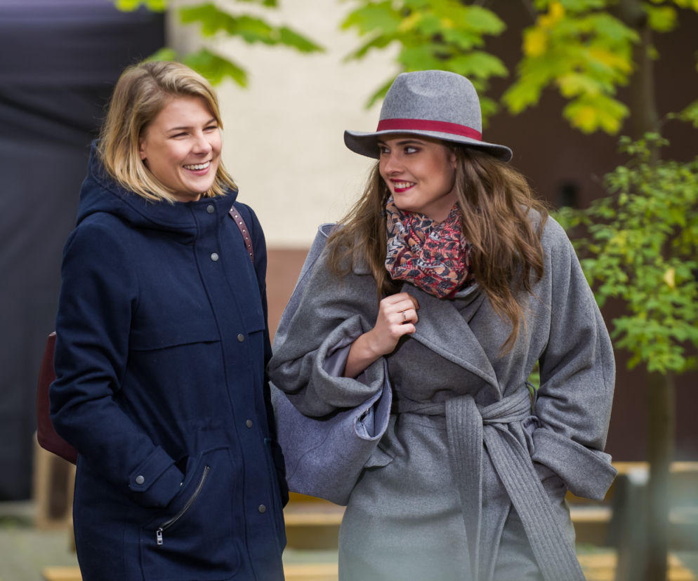 Na Wspólnej odc. 2223. Ola (Marta Wierzbicka), Klaudia (Julia Trembecka)