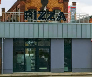 Nowy pawilon na Łasztowni nie przypadł do gustu internautom
