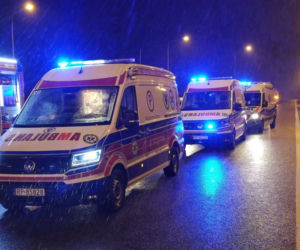 Autostrada A4. Dramatyczna relacja ratowników medycznych z miejsca wypadku autokaru