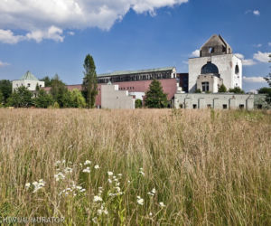 Wyższe Seminarium Duchowne Zgromadzenia XX Zmartwychwstańców zlokalizowan jest przy ul. Pawlickiego 1 w Krakowie.