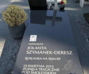 Posłowie i senatorowie, którzy zginęli pod Smoleńskiem