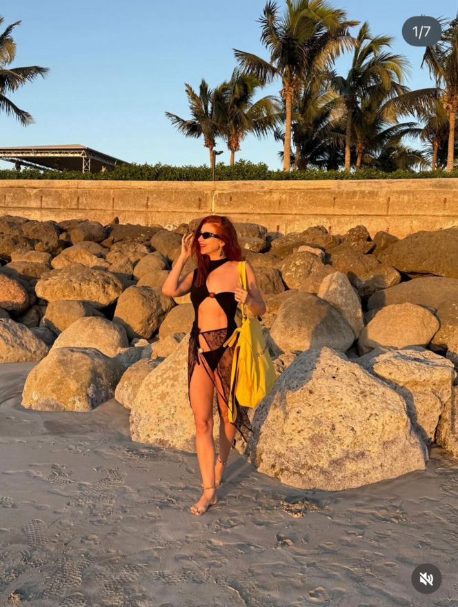 Gwiazdy w bikini na święta