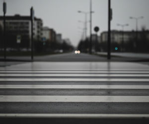 Potrącenie na przejściu dla pieszych. Co sprawiło, że 19-latek stracił prawo jazdy?