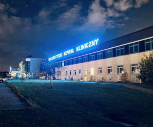 Policyjny Black Hawk z sercem na pokładzie leciał podczas wichury