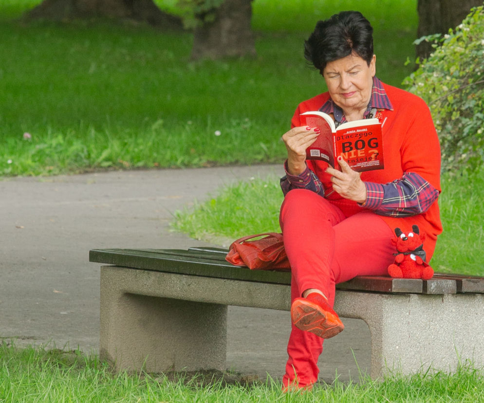 Senyszyn na randce z diabełkiem