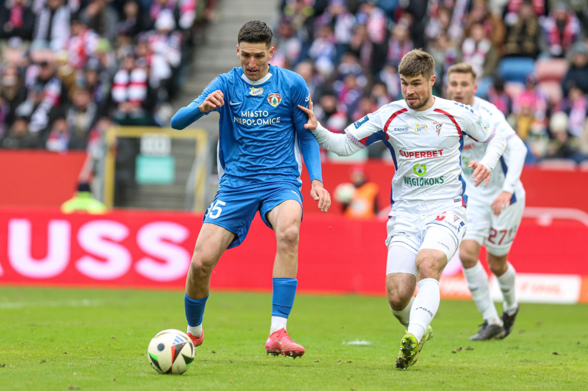 Górnik Zabrze zmierzył się z Puszczą Niepołomice. Na trybunach niemal 15 tys. kibiców