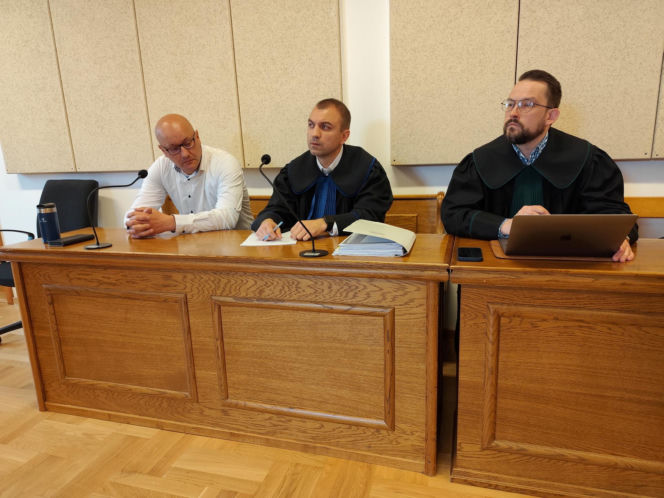 Rozpoczął się proces właściciela dwóch lwów i tygrysa
