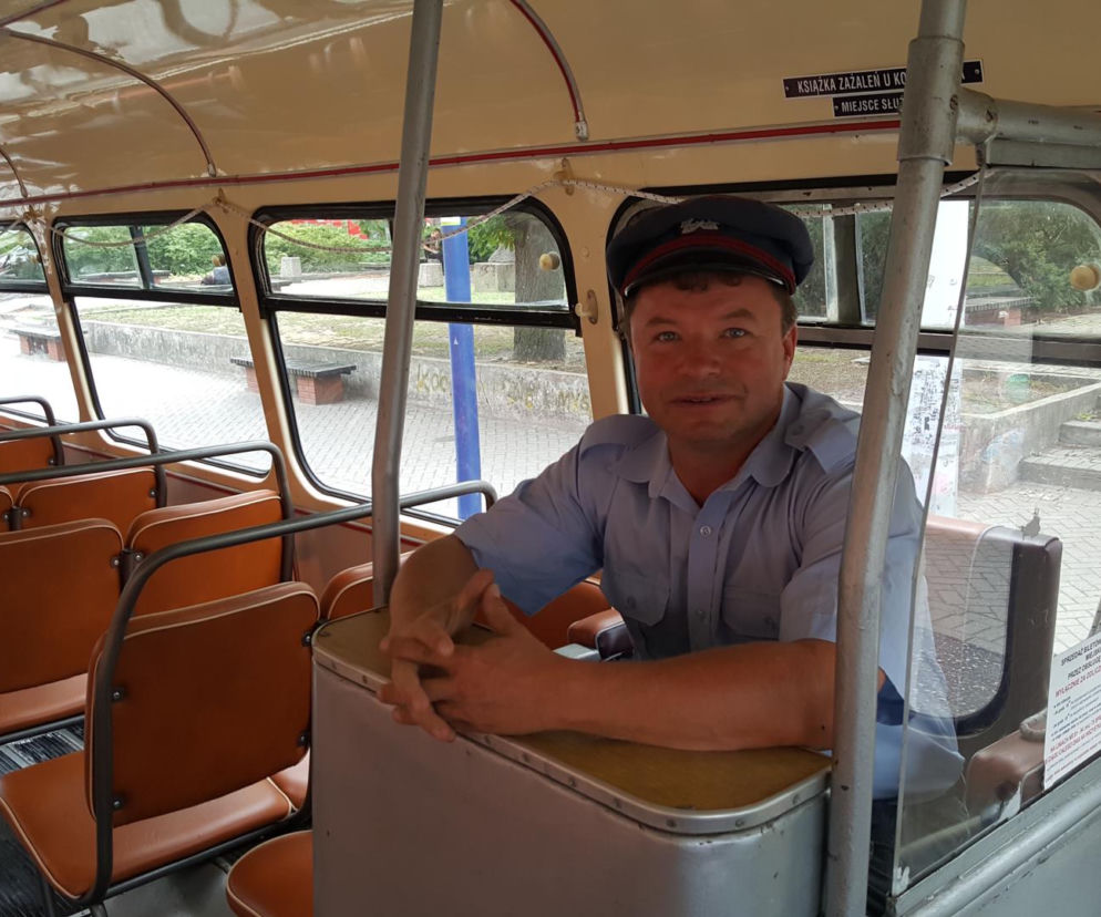 Zabytkowy autobus