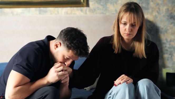 Barwy szczęścia, odcinek 3348: Justin (Jasper Sołtysiewicz), Ola (Michalina Robakiewicz