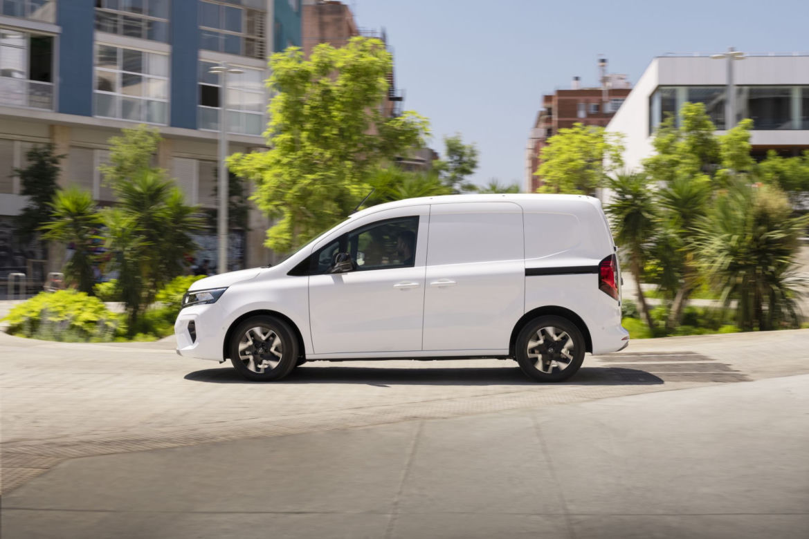 Nissan Townstar EV (2023)