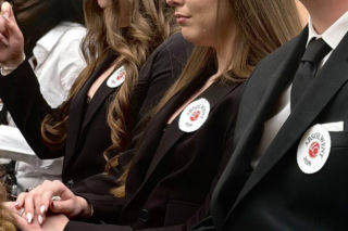 Dzień pełen emocji i wzruszeń. Maturzyści Baczyńskiego w Starachowicach żegnają szkołę