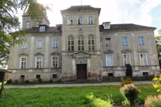 Lipinki Łużyckie - pałac