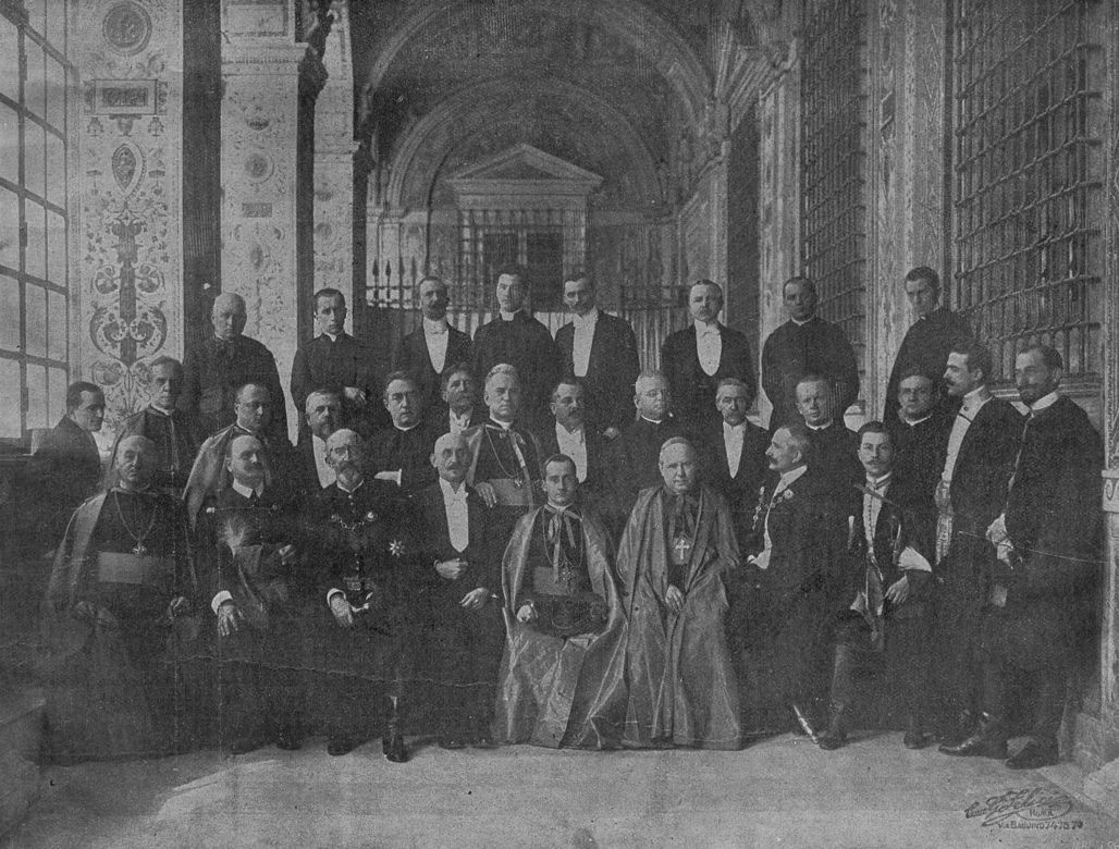 Kardynał Adam Stefan Sapieha. Biskup krakowski, mentor Karola Wojtyły i Książę Niezłomny