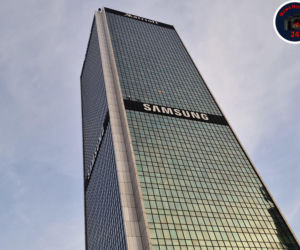 Dwóch mężczyzn weszło na hotel Marriott w Warszawie. Zrobili to bez zabezpieczeń