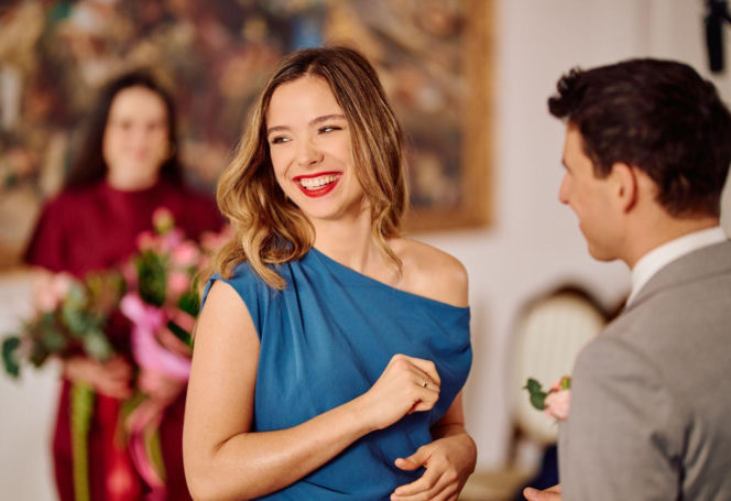 Na Wspólnej, odcinek 4174: Prowokacja Kaliny w dniu ślubu kończy się dramatycznym upadkiem ze schodów - ZDJĘCIA