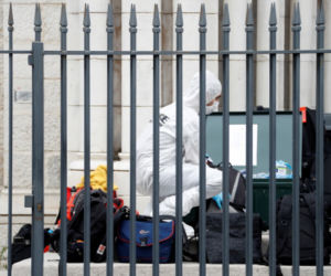 Obcinał głowy nad wodą święconą z Koranem w ręku. Powiedzcie moim dzieciom, że je kocham - ostatnie słowa ofiary terrorysty