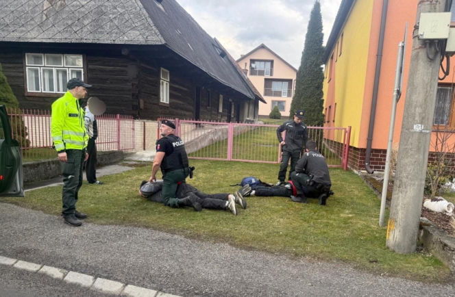 Polacy wysadzili bankomat na Słowacji. Gdy uciekali przed policją padły strzały!