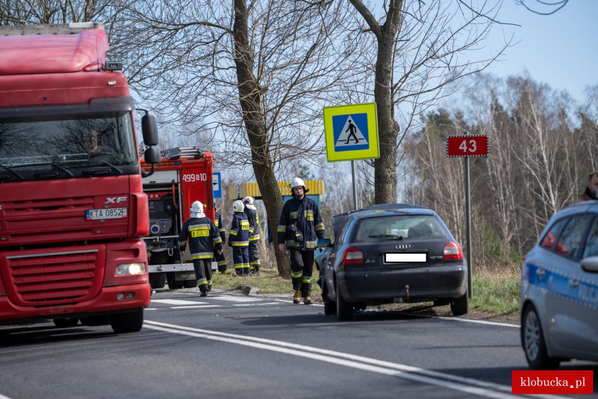 Najpierw spowodował kolizję, a potem sam został poszkodowany