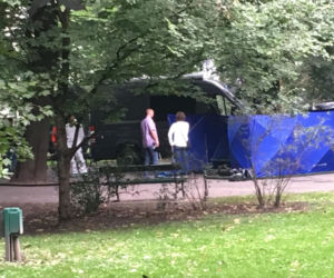 Kraków. Na Plantach znaleziono zwłoki. Mężczyzna miał rany kłute [ZDJĘCIA]