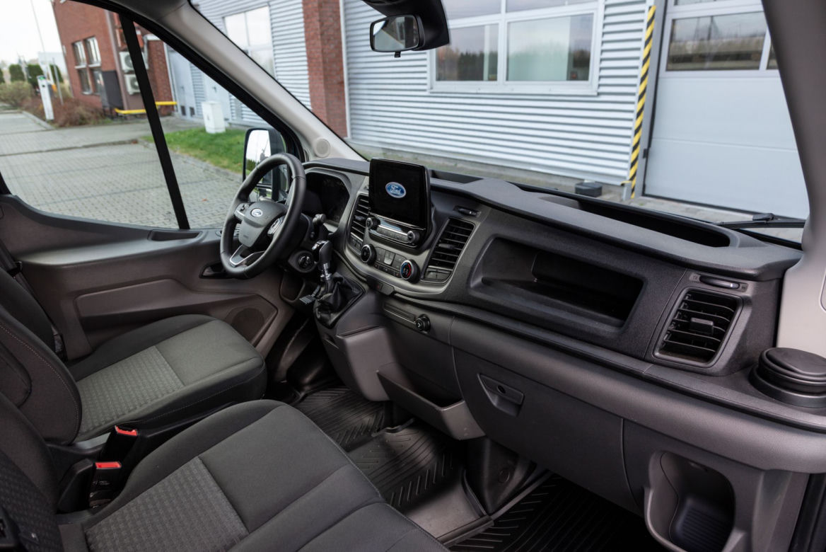 Ford Transit podwozie L5